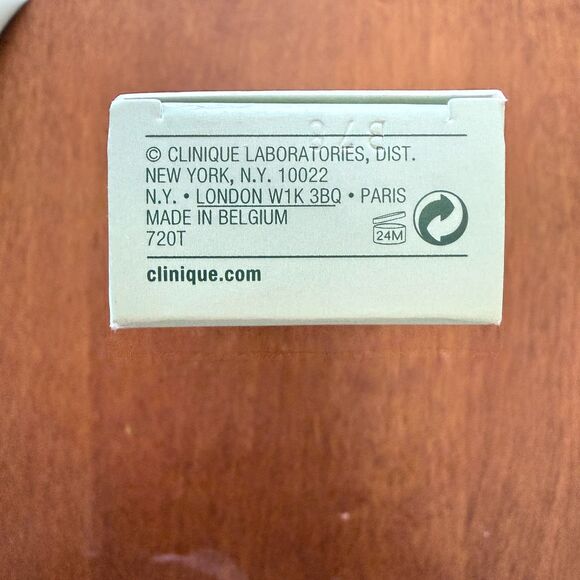 NEW DISC Clinique Pore Refining Solutions Instant Perfector Invisible Light .5oz - Picture 4 of 5